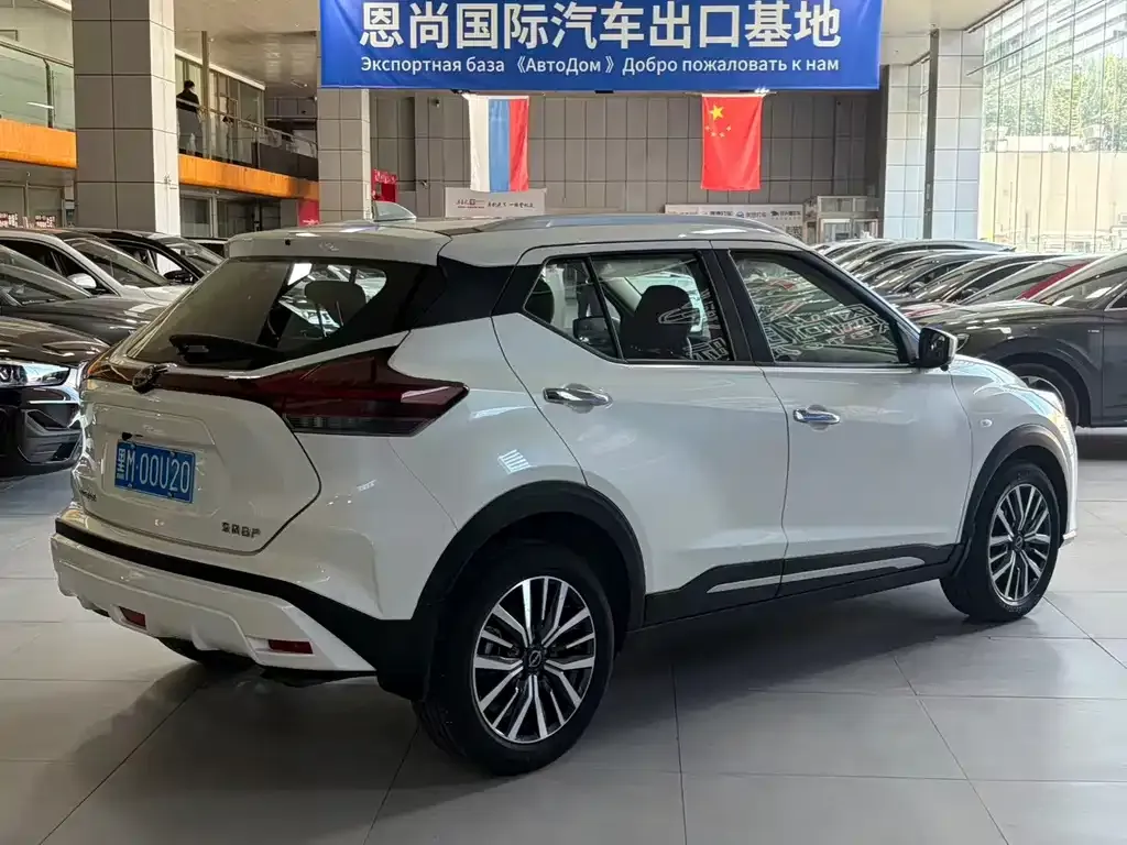 Nissan Kicks — фото 7