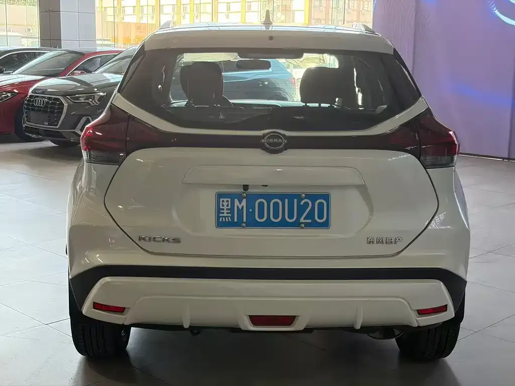 Nissan Kicks — фото 6