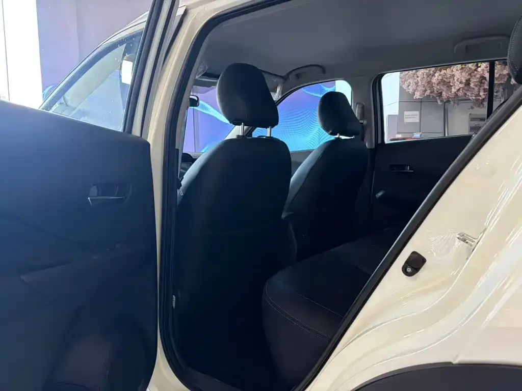 Nissan Kicks — фото 4