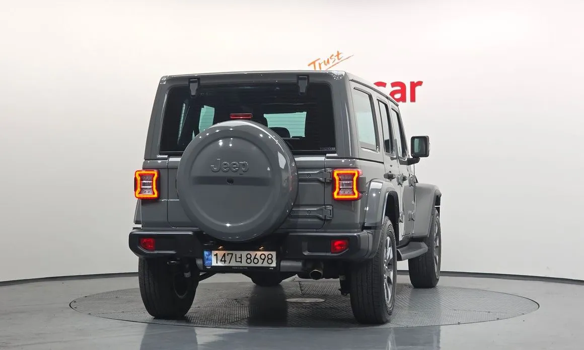 Jeep Wrangler — фото 5