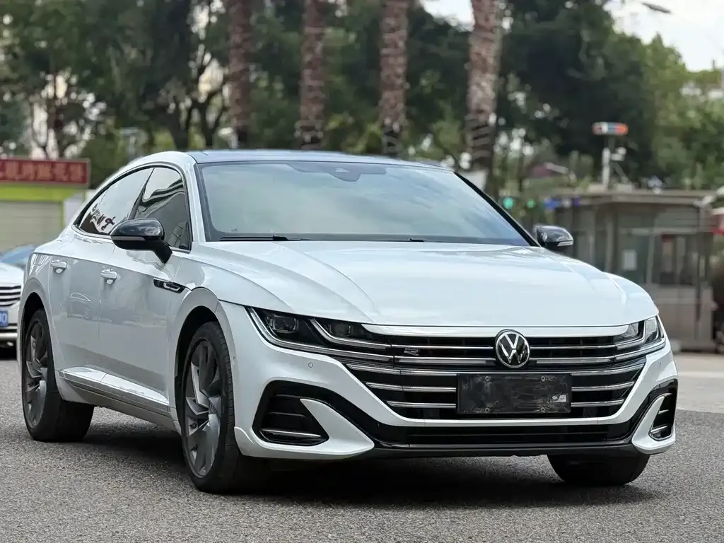 Volkswagen CC — фото 6