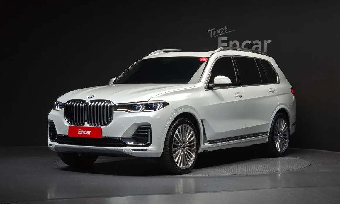 BMW X7 — фото 1