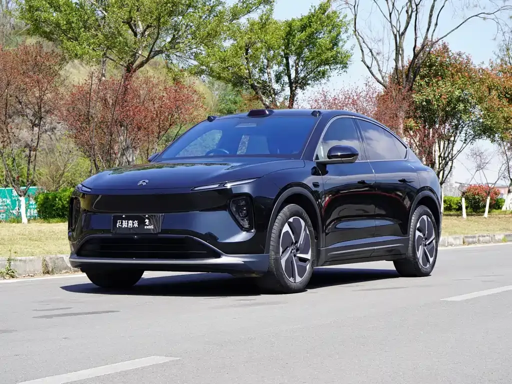 NIO EC6 — фото 1