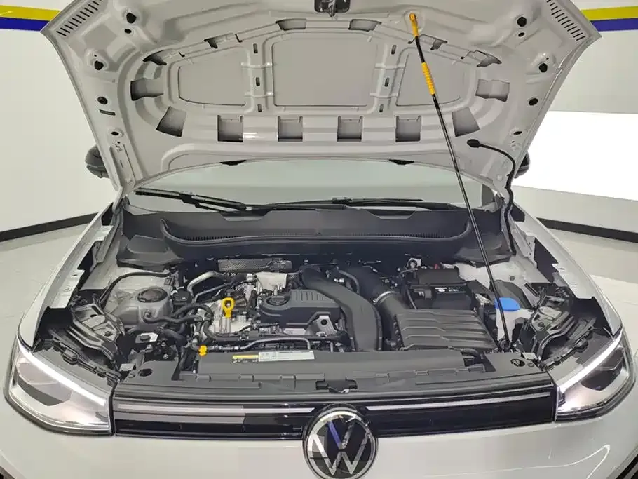 Volkswagen Tharu — фото 10
