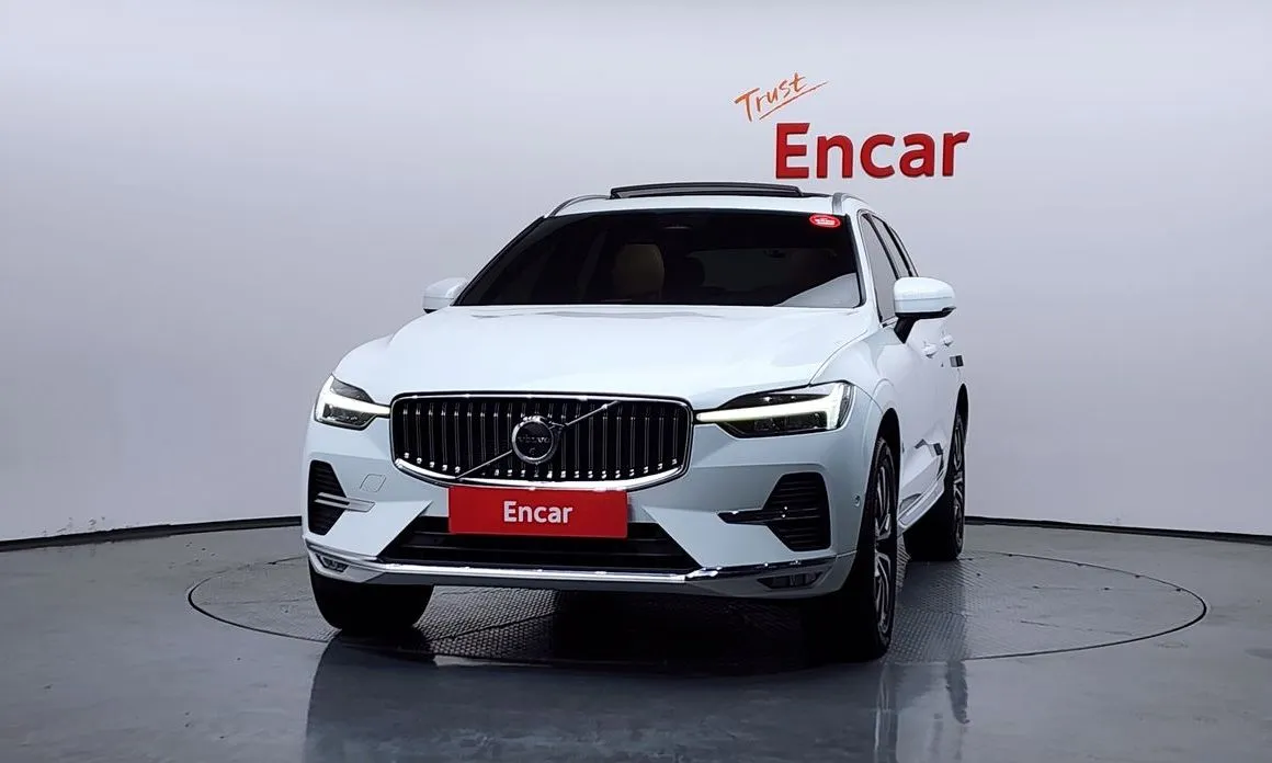 Volvo XC60 — фото 2