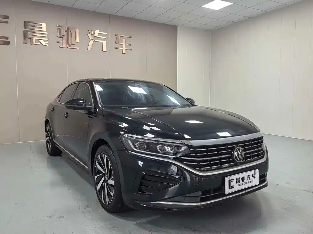 Volkswagen Passat — фото 2