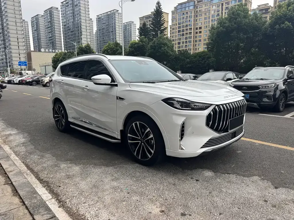 Jetour X70 PLUS — фото 10