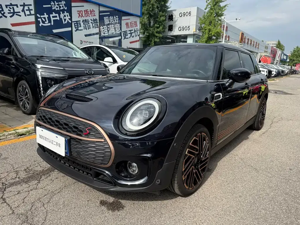 MINI Clubman — фото 7