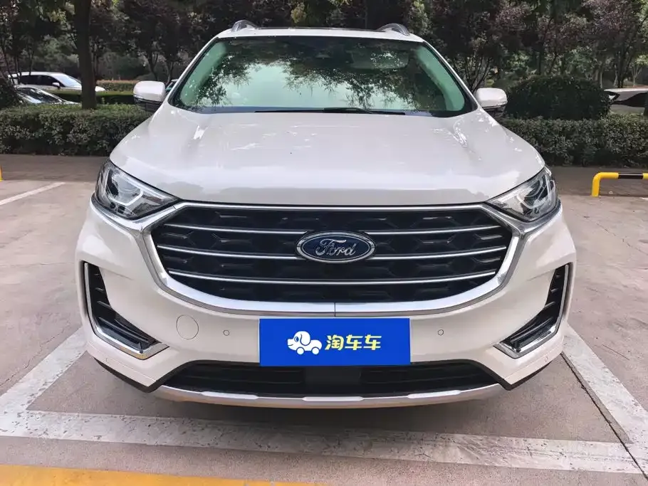 Ford Edge — фото 8