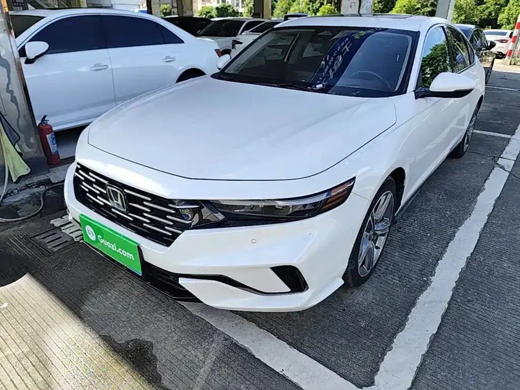 Honda Accord — фото 4