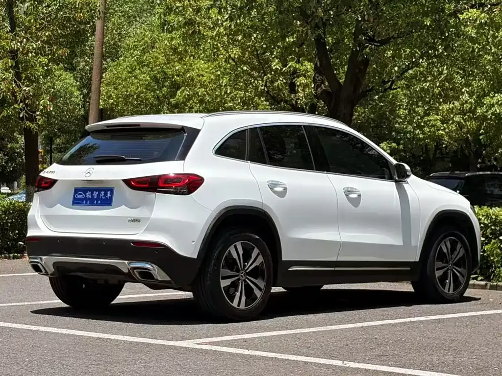 Mercedes-Benz GLA — фото 5