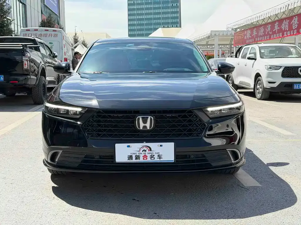 Honda Accord — фото 6