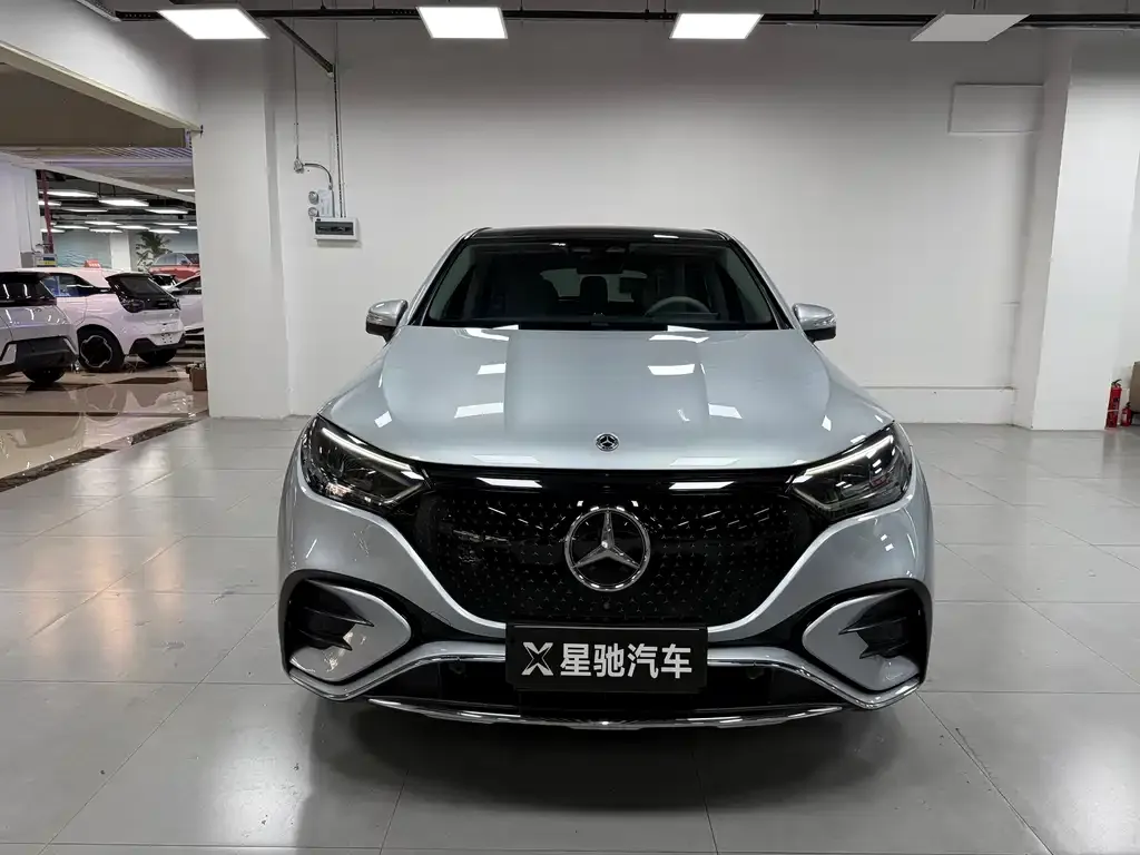 Mercedes-Benz EQE SUV — фото 2