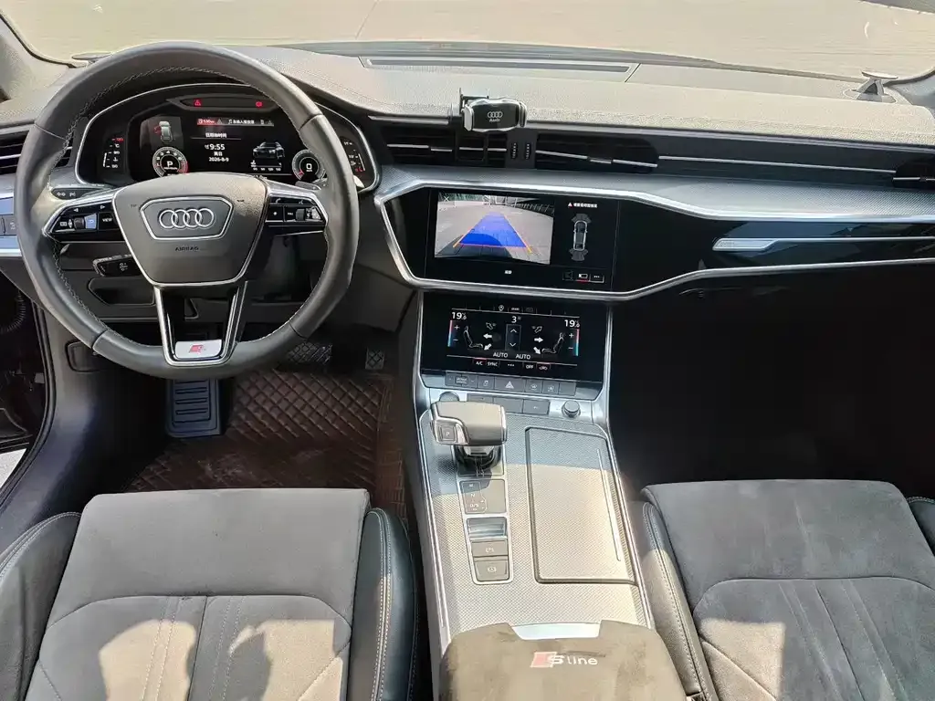 Audi A6L — фото 2