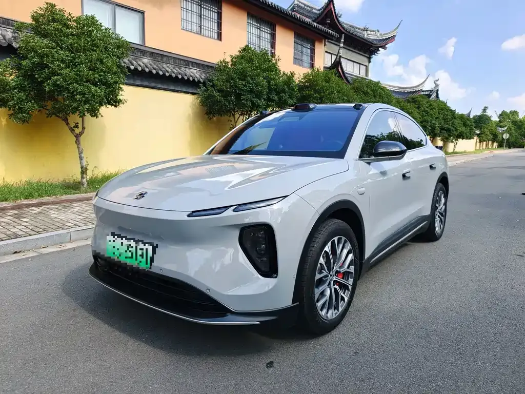 NIO EC6 — фото 1