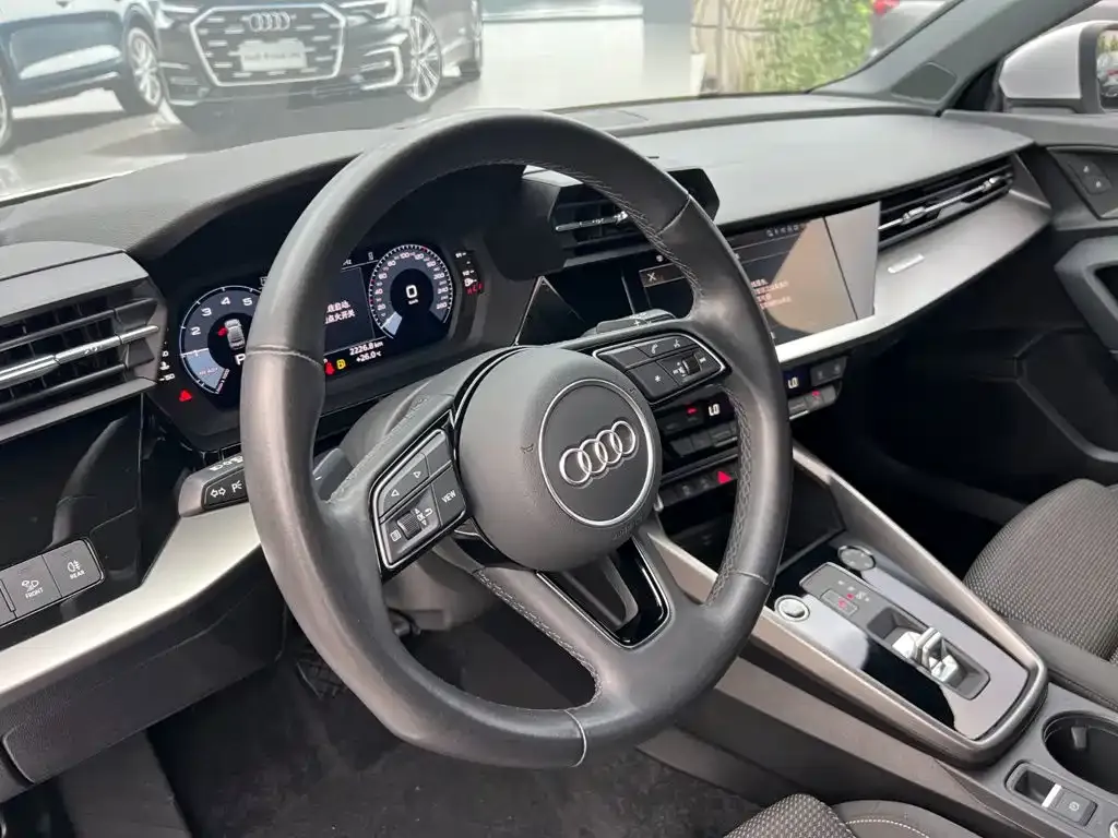 Audi A3 — фото 8