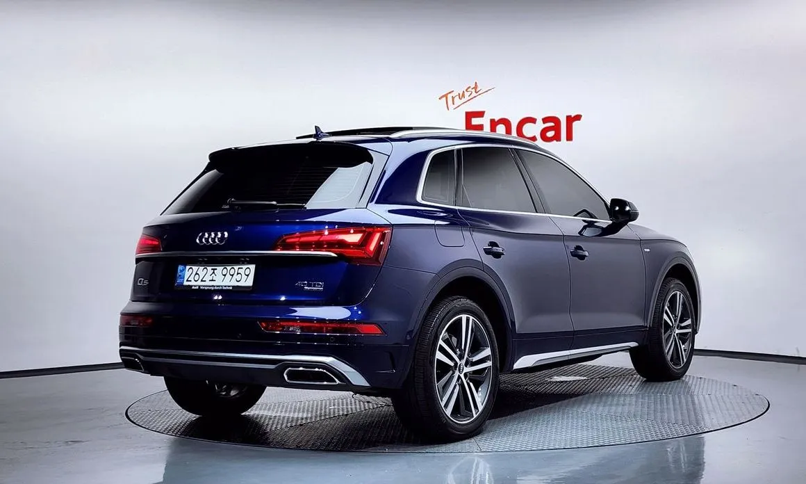 Audi Q5 — фото 6