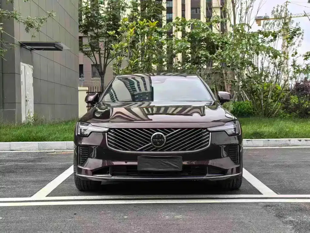 Volvo S90 — фото 8