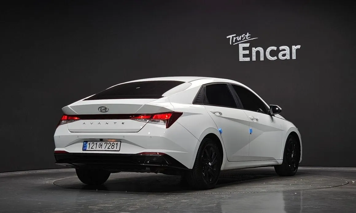 Hyundai AVANTE — фото 2