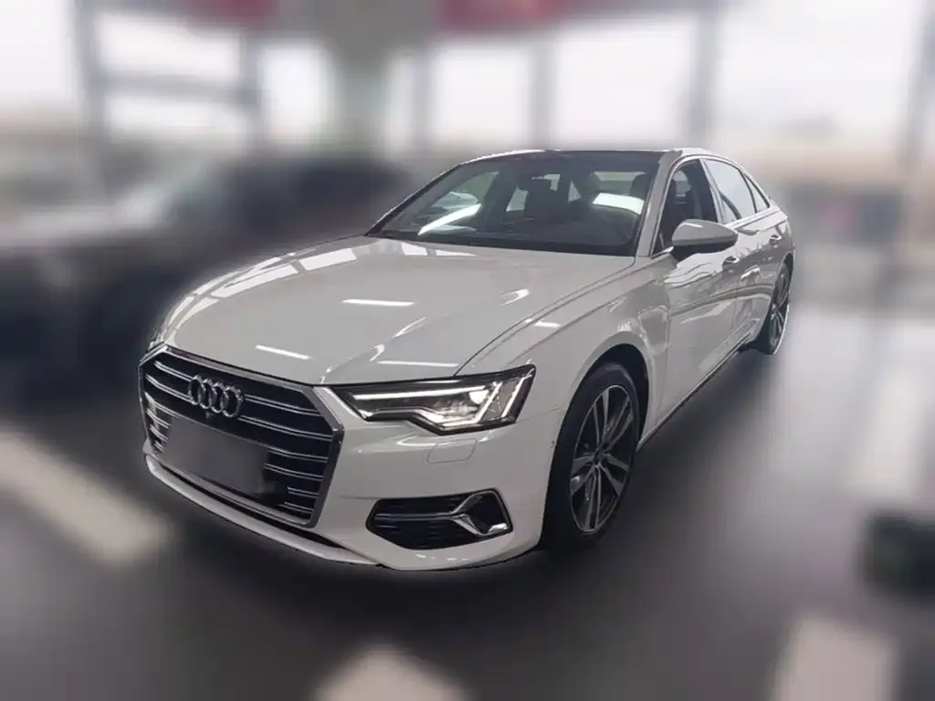 Audi A6L — фото 6