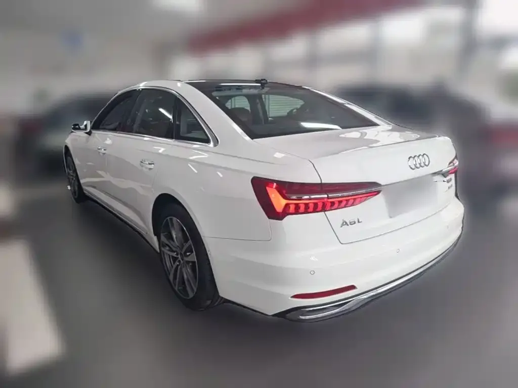 Audi A6L — фото 3