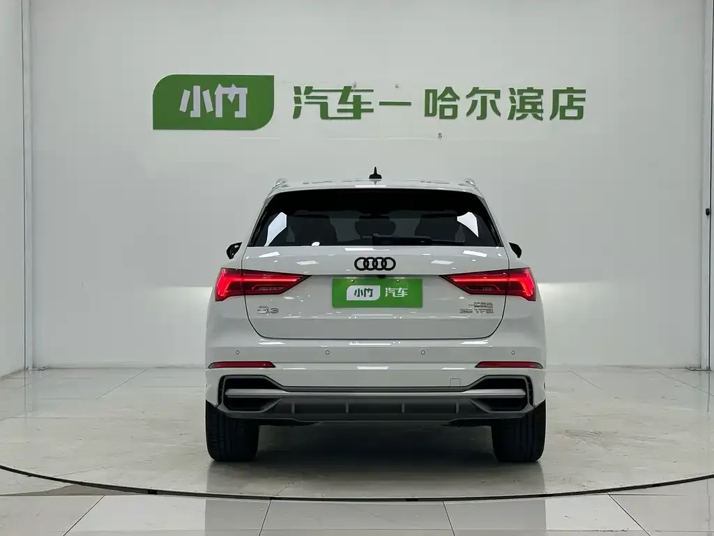 Audi Q3 — фото 3