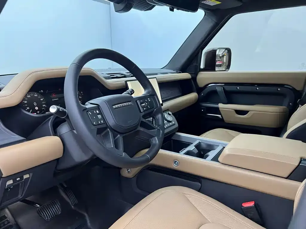 Land Rover Defender — фото 7