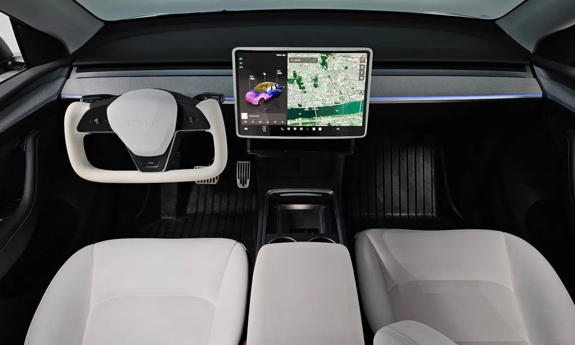 Tesla Model Y — фото 6