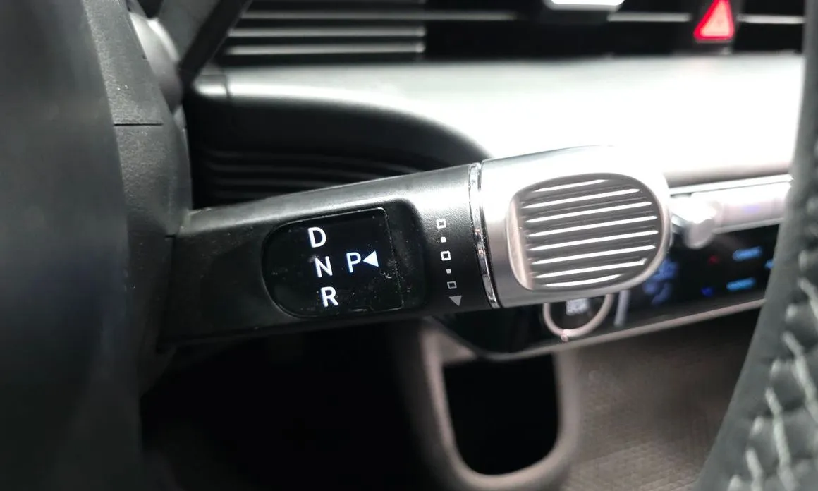 Hyundai Ioniq5 — фото 2