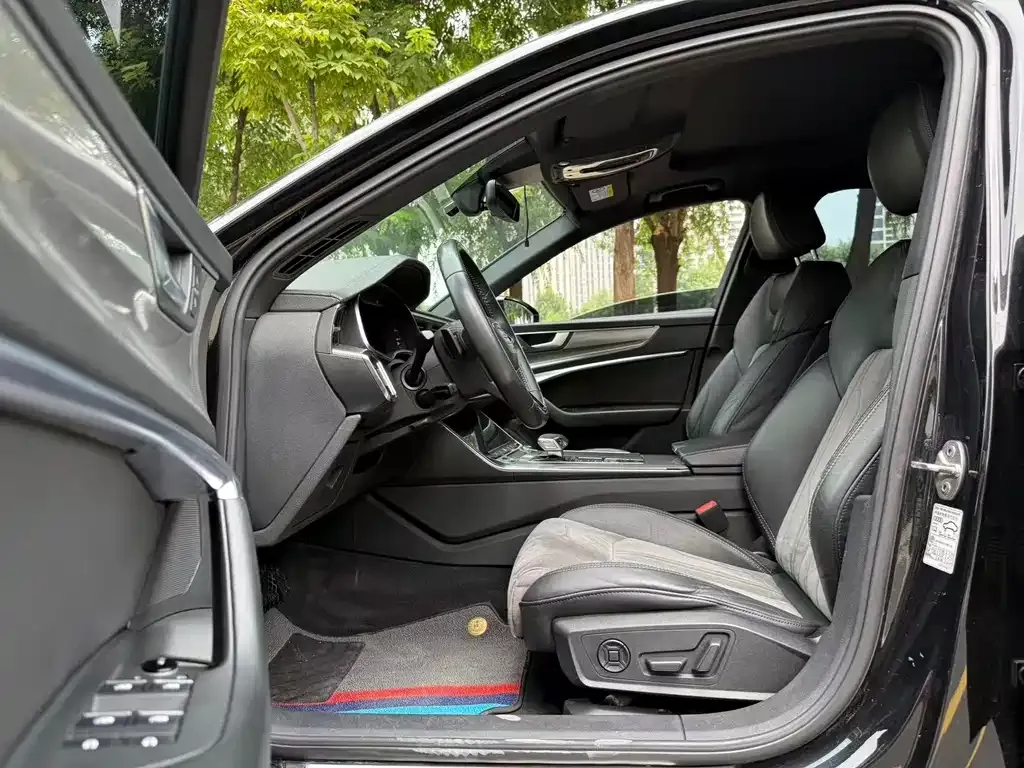 Audi A6L New Energy — фото 4