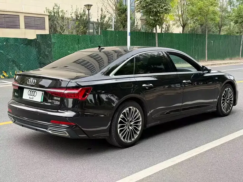 Audi A6L New Energy — фото 7