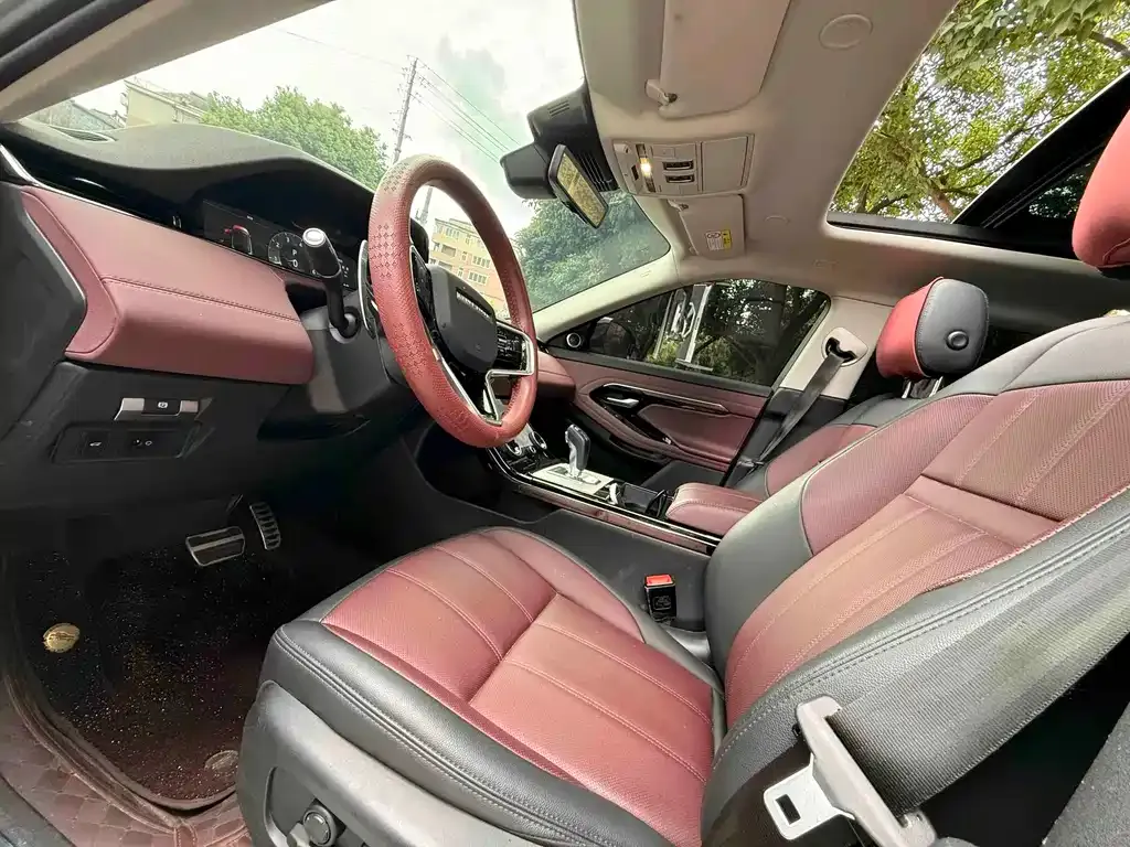 Land Rover Evoque — фото 2