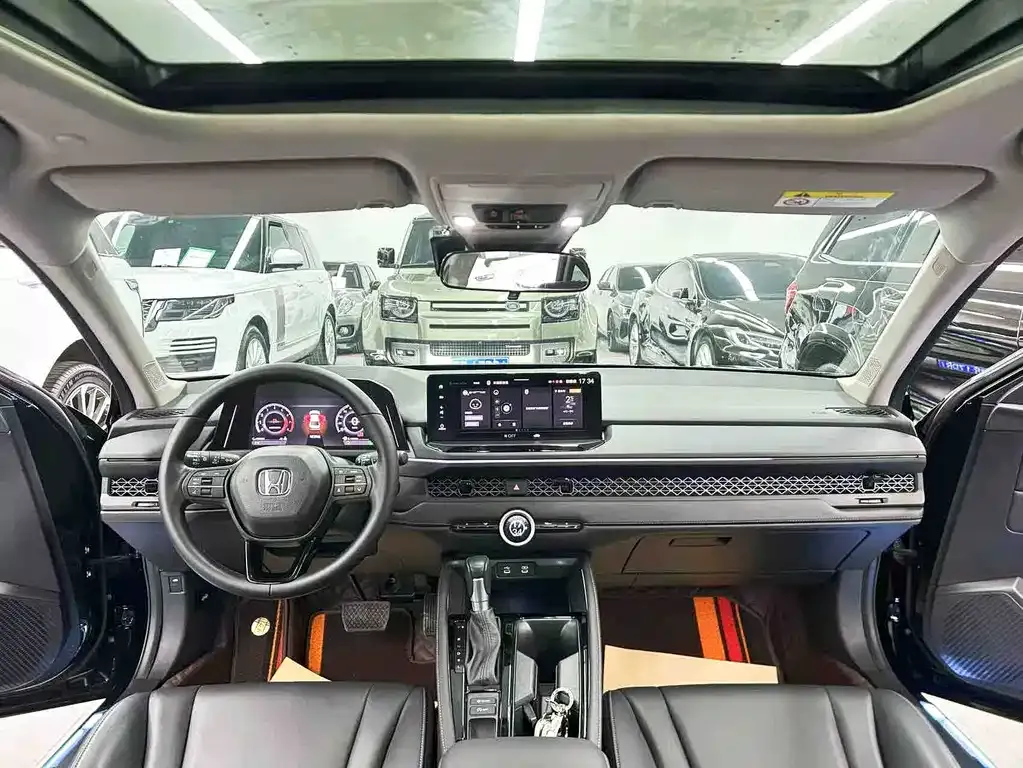 Honda Accord — фото 10