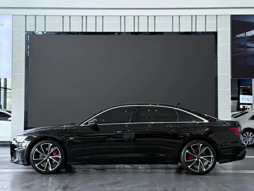 Audi A6L — фото 3