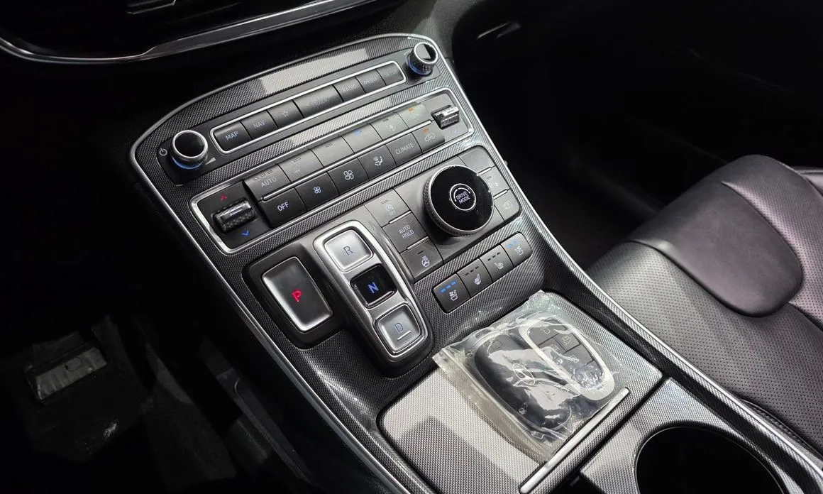 Hyundai Santafe — фото 6
