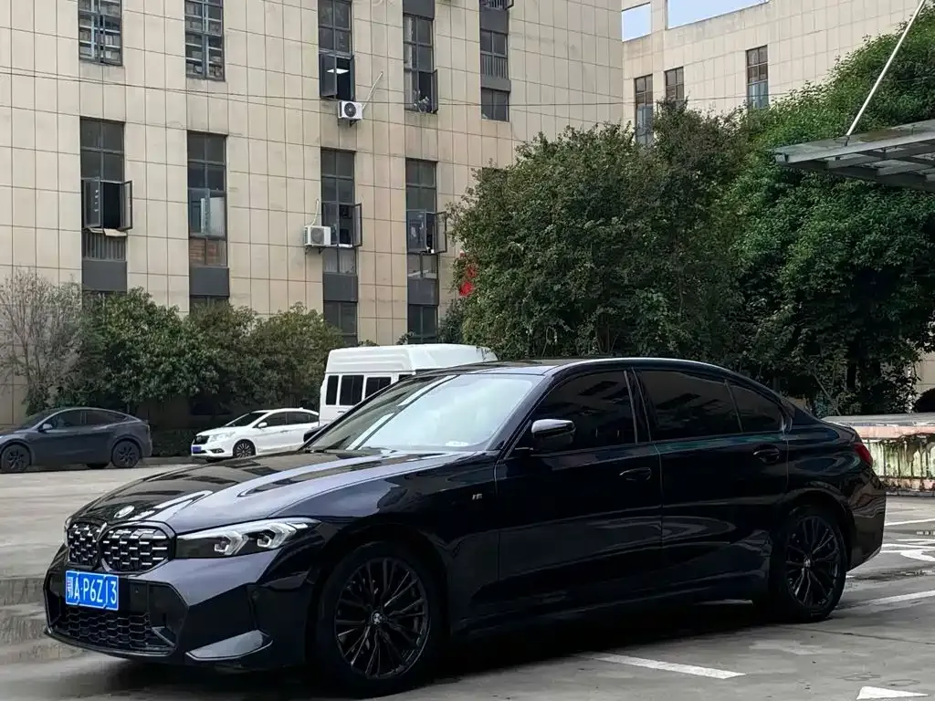 BMW 3 Series — фото 1