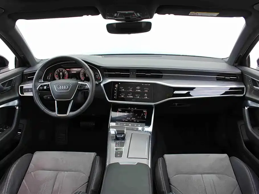 Audi A6L — фото 6