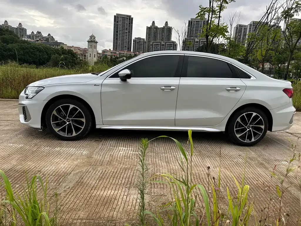 Audi A3 — фото 8