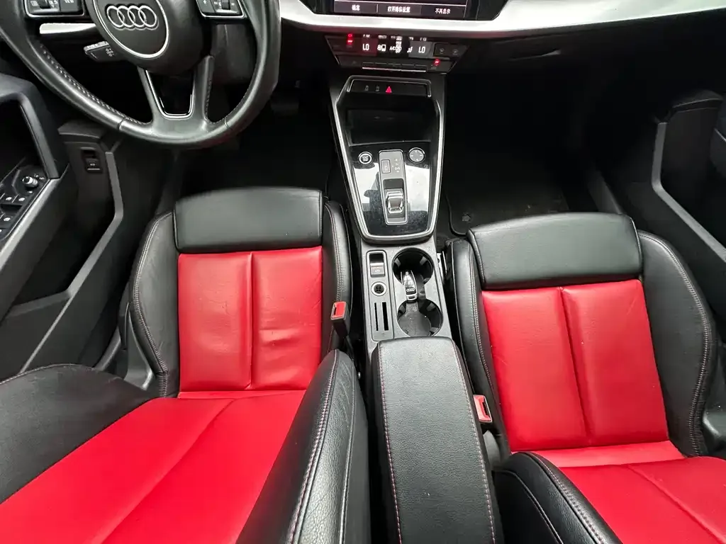 Audi A3 — фото 2