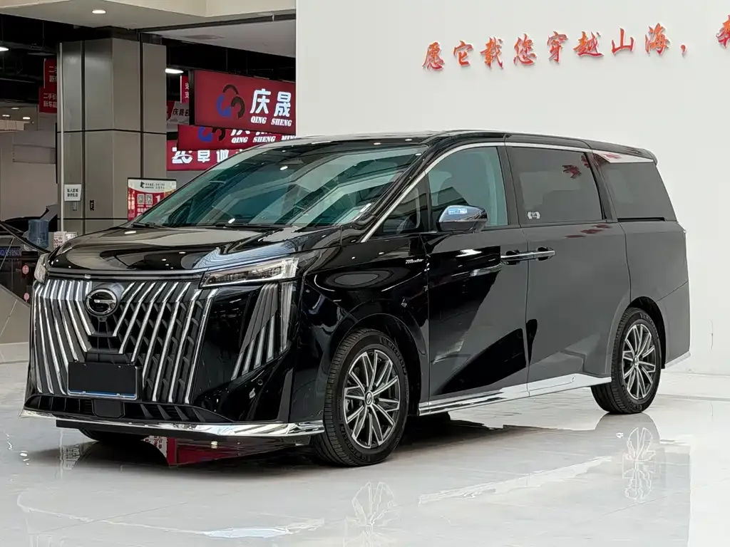 GAC Motor Trumpchi M8 — фото 1