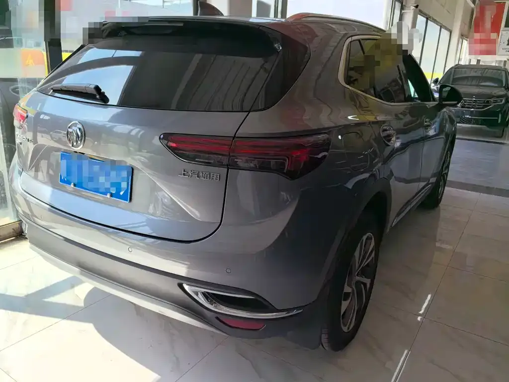 Buick Envision S — фото 10
