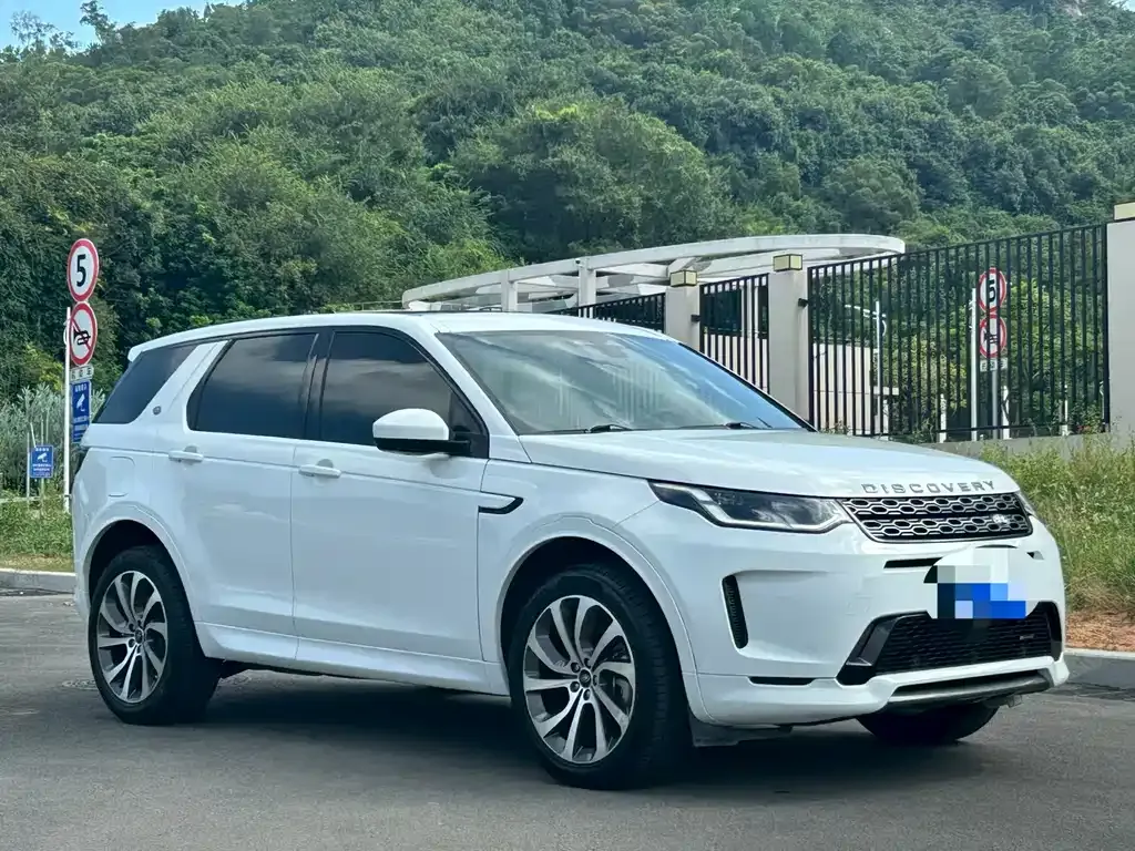 Land Rover Discovery Sport — фото 9