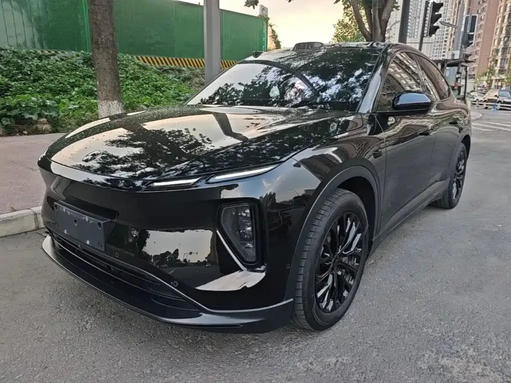 NIO EC6 — фото 1