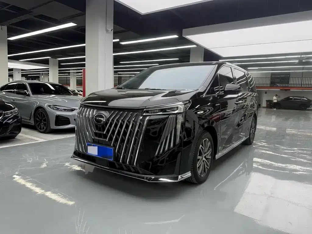 GAC Motor Trumpchi M8 — фото 1