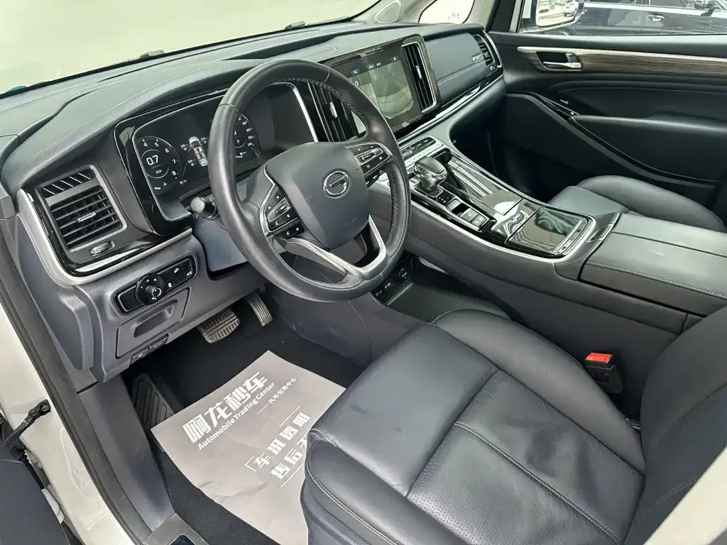 GAC Motor Trumpchi M8 — фото 3