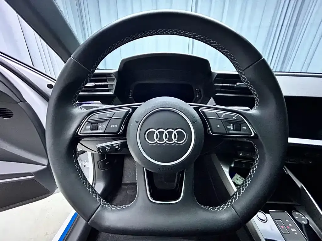 Audi A3 — фото 8