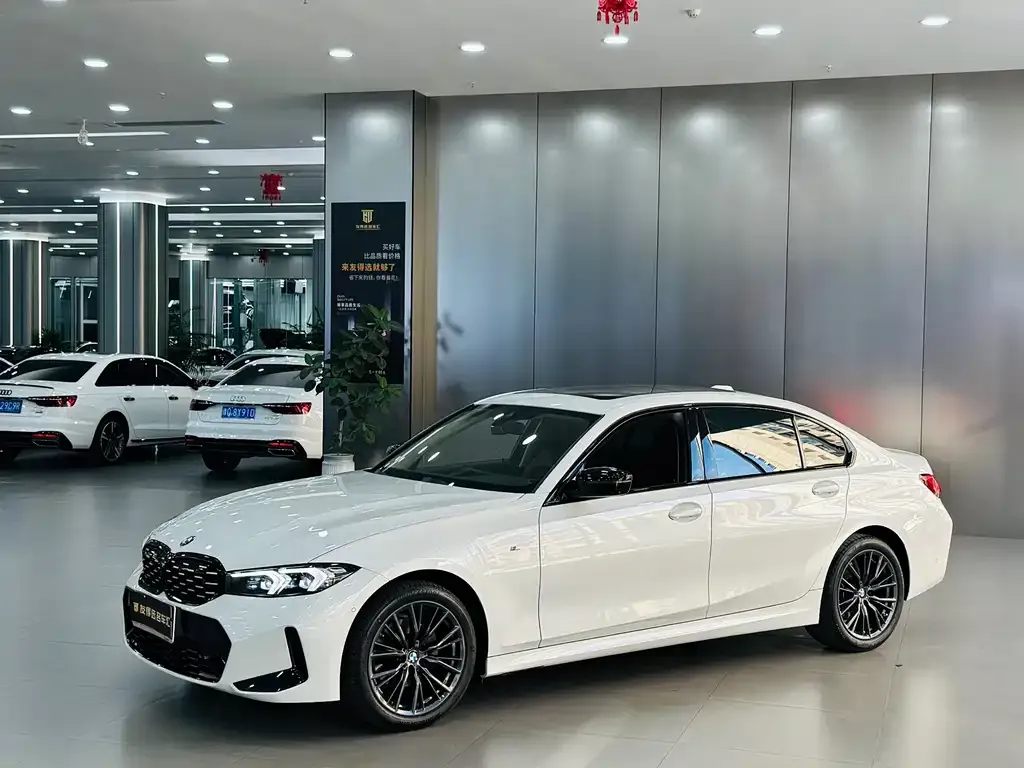 BMW 3 Series — фото 1
