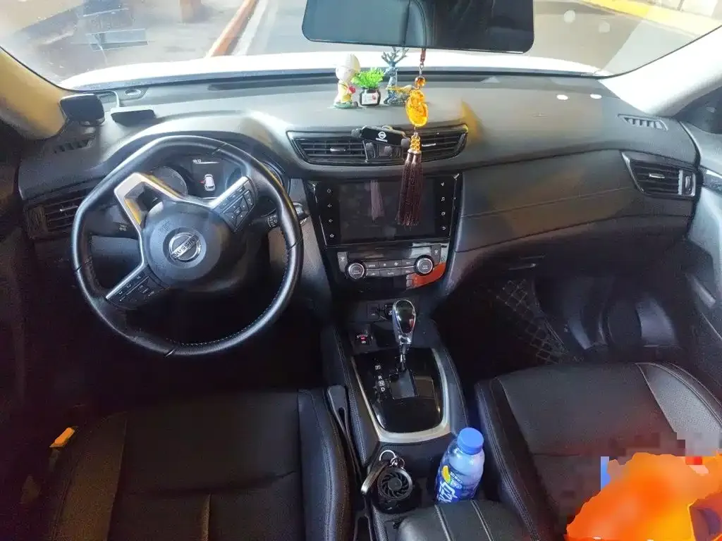 Nissan X-Trail — фото 8
