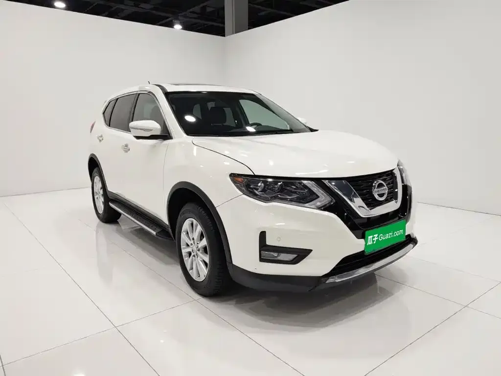 Nissan X-Trail — фото 5