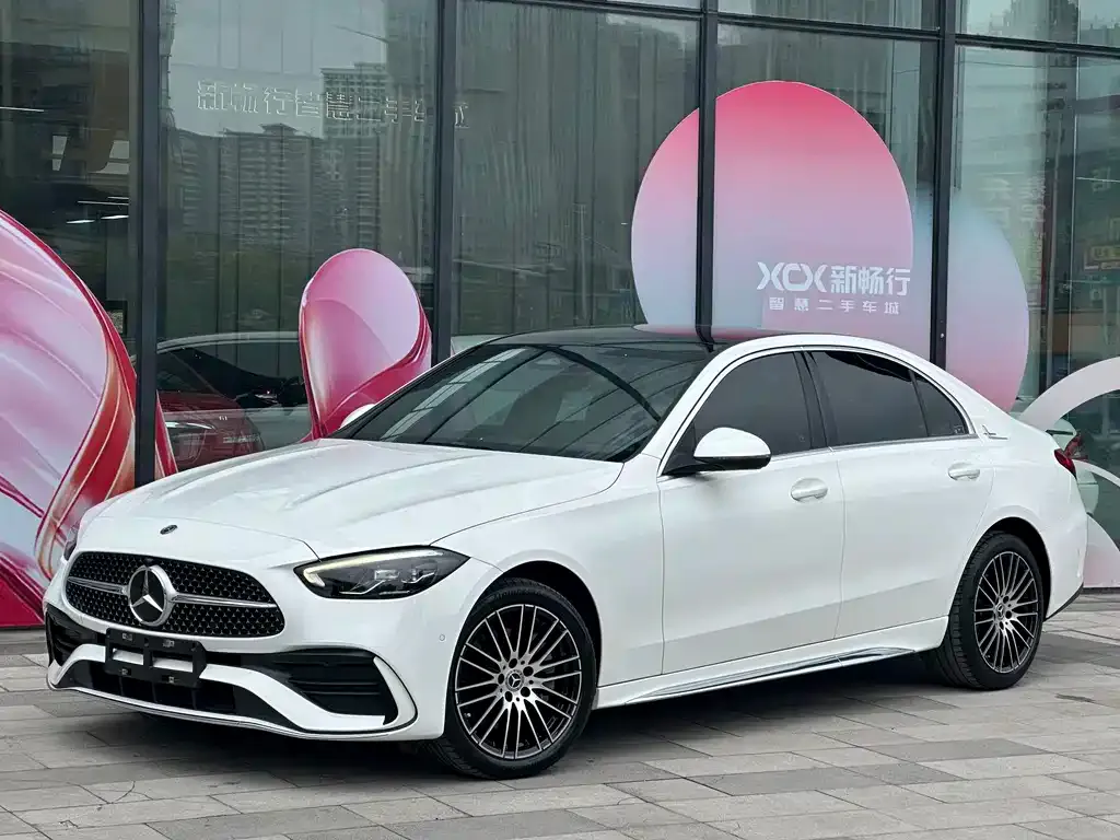 Mercedes-Benz C-Class — фото 1